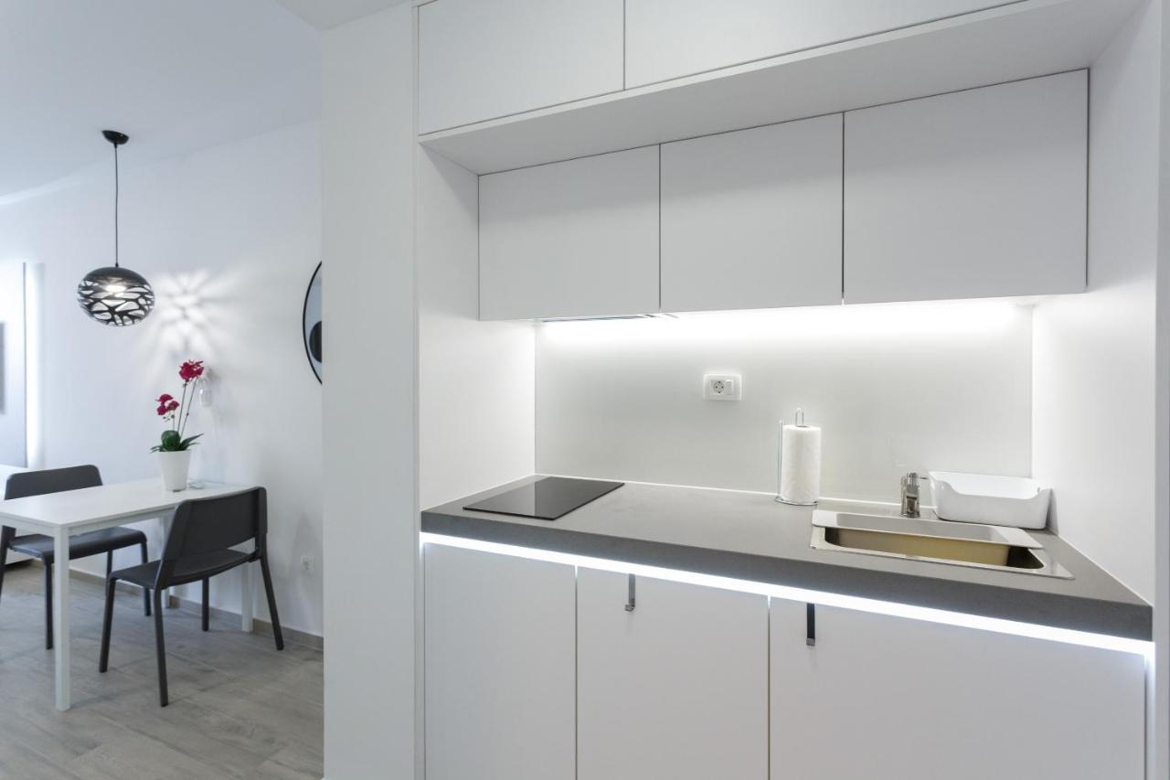 Apartament Sindy And Mendy With Parking Space In The Garage